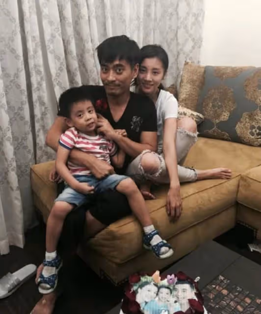 陳龍:與小10歲嬌妻相識15天便訂婚,如今一家四口其樂融融