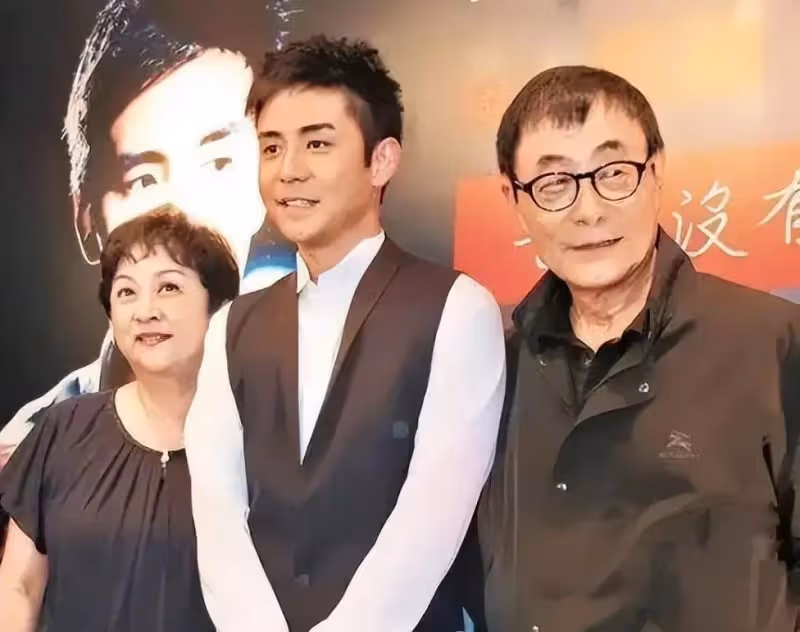 初代瓊瑤女郎甄珍:最愛的是謝賢,跟他離婚46年,依然念念不忘
