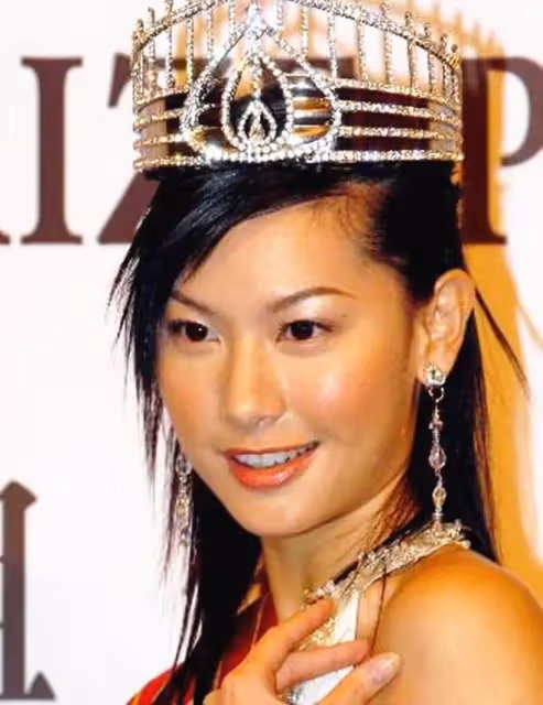43歲知名港姐移居英國讀博士!在學校無明星光環,出入食堂沒人理