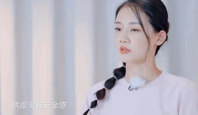 鄭愷婚後被管得很嚴,無時無刻要跟苗苗報備行程,連劉芸都感慨