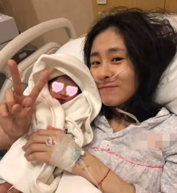 突發!迪麗熱巴被造謠懷孕後,關曉彤又被傳懷孕,將和鹿晗結婚