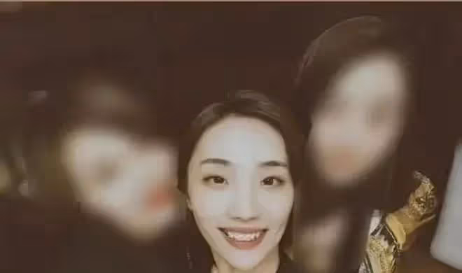 胡歌:生女兒送喜糖被嫌棄,一個禮盒也就幾十塊,網友說他太小氣