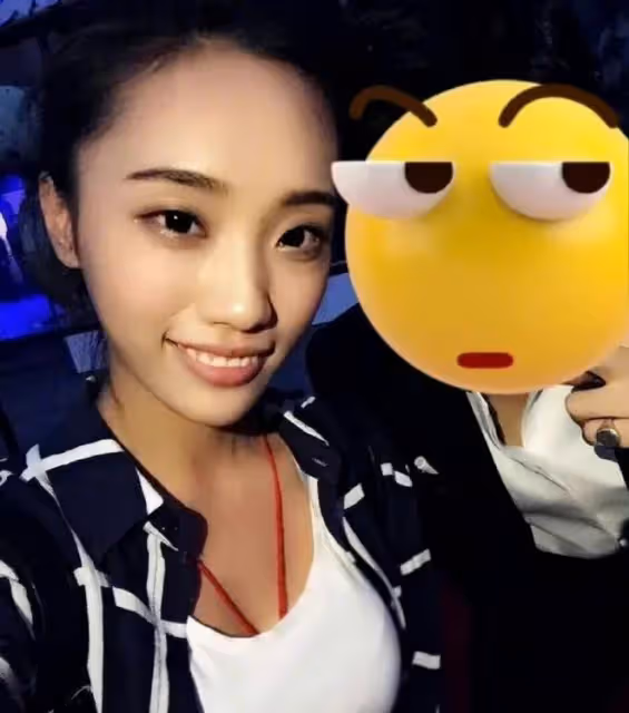 胡歌:生女兒送喜糖被嫌棄,一個禮盒也就幾十塊,網友說他太小氣