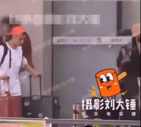 谷嘉誠蓋玥希疑似戀情曝光!兩人十指緊扣逛超市,和女方家長吃飯