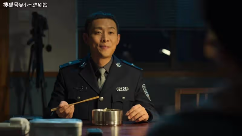 《狂飆》唐家兄弟曾那麼欺負高啟強,他為何不報復,反而當成親人
