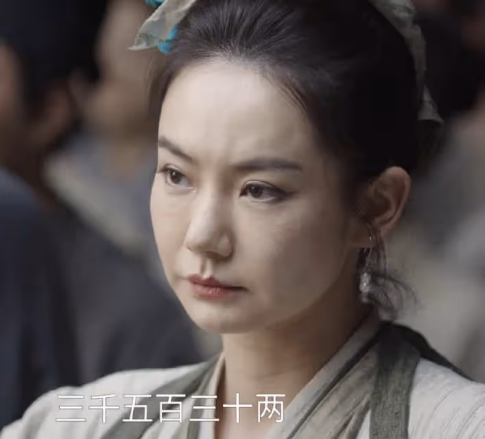 戚薇新劇無濾鏡,面部臃腫被吐槽是黑糙皮,本尊開少女濾鏡自侃
