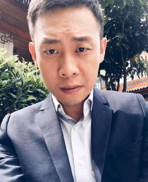 多次合作過的高群書為張譯闢謠,沒有耍過大牌,和大家相處像親人
