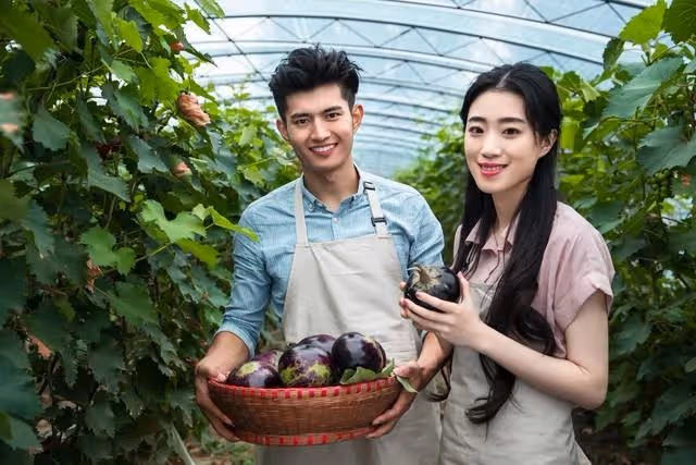 為支持兒子結婚,我拿出125萬積蓄買房,兒媳卻說:我不會生孩子