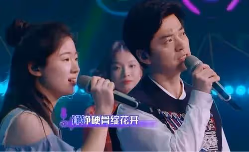 好聲音冠軍單依純近照：濃濃的網紅風格，出道兩年沒火起來被遺忘