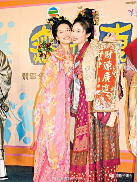 50歲前TVB女星現身《無頭東宮》聚會！淡出幕前轉戰商界FIT過做藝人