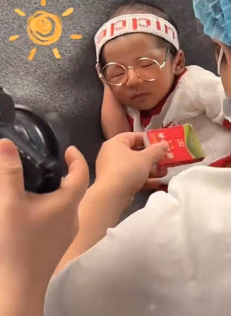 閆學晶孫子在月子中心拍寫真，眾人圍繞服務周到，寶寶越發像奶奶