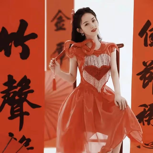 離婚之後,趙麗穎和馮紹峰的差距一目了然,原來一切早就有跡可循
