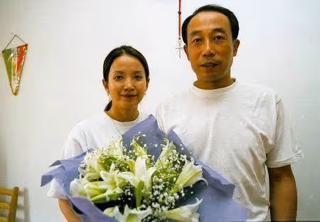 孫海英呂麗萍回國養老，給人發敏感信息，未得到回應後惱羞成怒