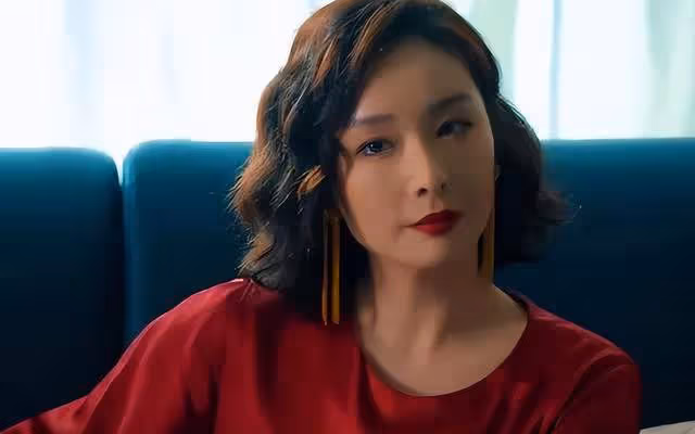張頌文張譯表示初見高葉就被她的氣質吸引,高葉的回答全場爆笑