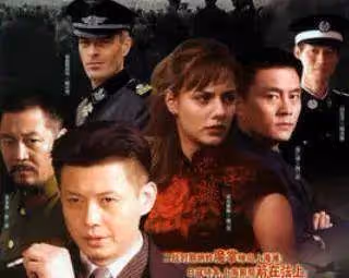 曾是著名主持人,主持過春晚與董卿相戀,現如今56歲風光不在