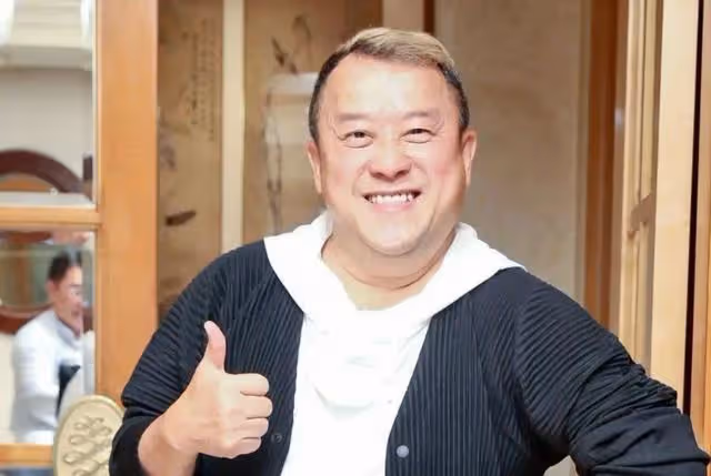 戚薇、劉岩、楊冪都難逃魔爪,娛樂圈潛規則現象比比皆是