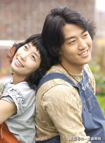 鄭多彬已去世10周年 親人為其舉辦冥婚被質疑 出演那小子真帥走紅