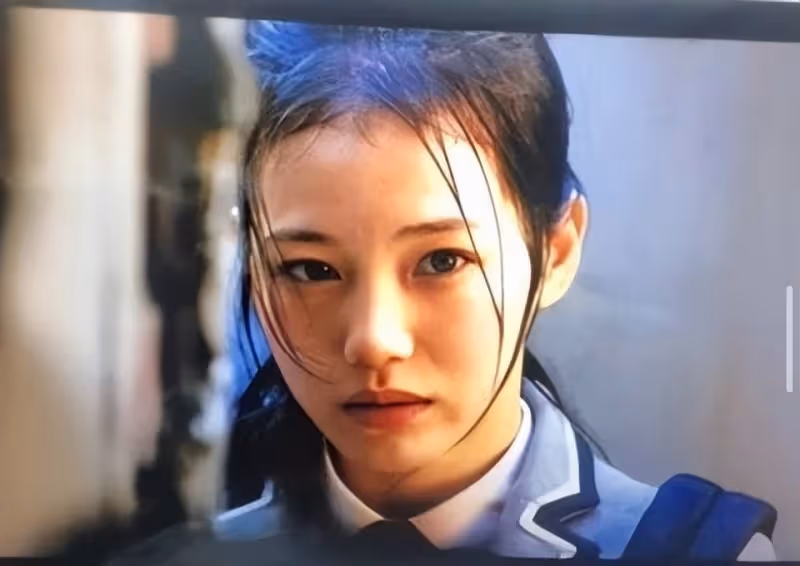 韓素希、高允貞、盧允書、辛叡恩四位韓國女演員,長相顏值被熱議