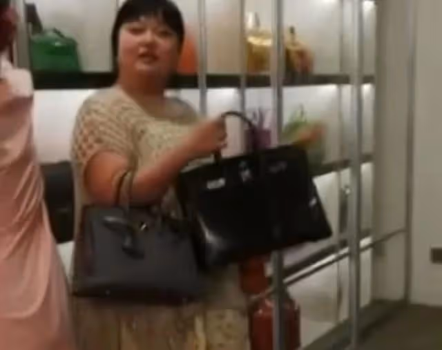 搖身變貴婦!TVB前女星內地賺得盆滿缽滿,對愛情死心靠直播吸金
