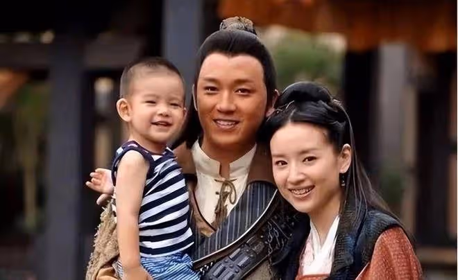 3個瓜!導演要求3女主陪睡、韓星吸毒、潘董復合,個個是大瓜