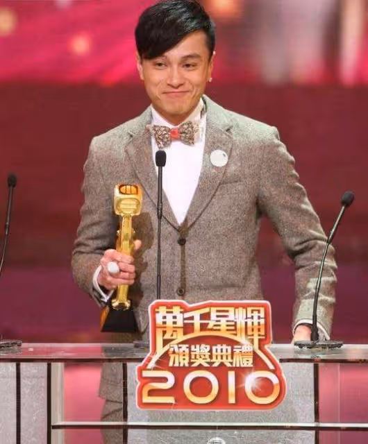 TVB勵志男神黃浩然,事業起色卻曾被罕見病困擾,如今過得怎樣