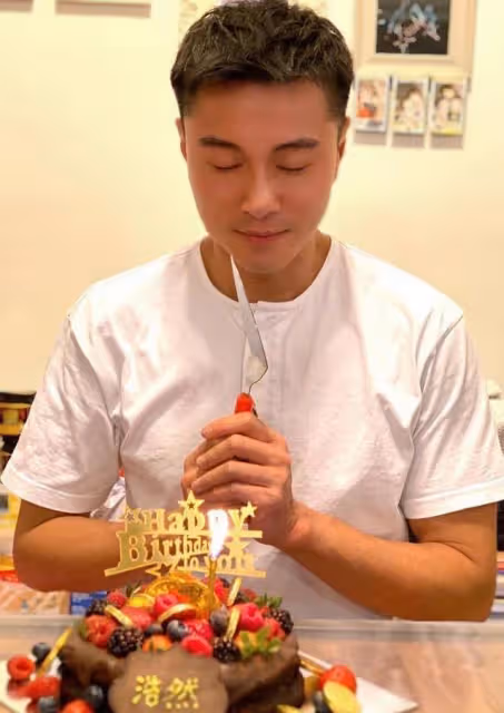 TVB勵志男神黃浩然,事業起色卻曾被罕見病困擾,如今過得怎樣