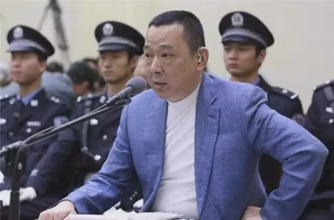 《狂飆》反派原型四川劉漢據傳曾弄過多個女明星，生理期都不放過