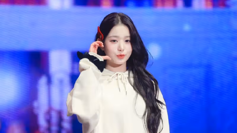 IVE張元英翻跳BLACKPINK走紅，網友：看起來很有Jennie的風範！