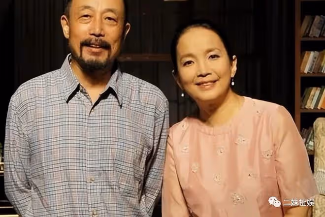 孫海英夫婦回國，給耗有發耶穌，不回就刪除