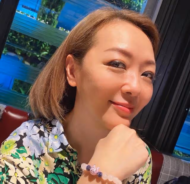 TVB知名氣質美女突然離巢！在內地做網紅，戀上有婦之夫至今未婚