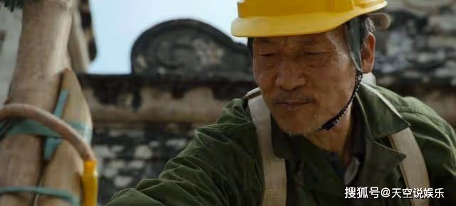 《狂飆》工地那麼多工人,老默為何偏偏要對老李下手?這也太殘忍