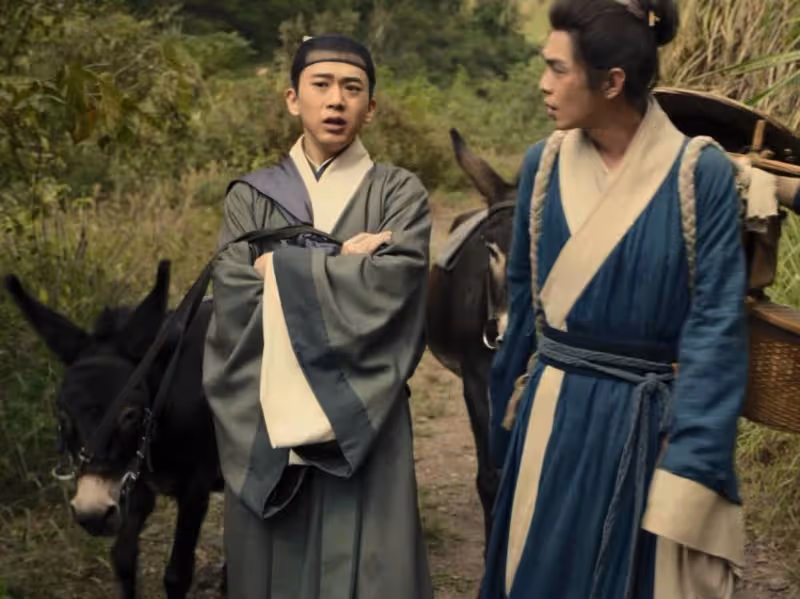 《顯微鏡下的大明》張首輔的真實身份是什麼?程仁清為啥幫男主