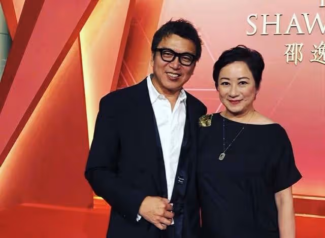 香港知名女星賣曲奇虧百萬!身材發胖明顯,前夫婚內出軌嫩模