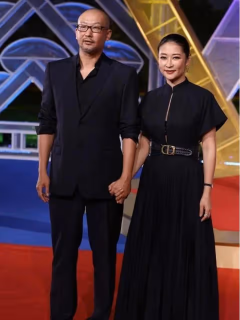 又一大導演人設崩塌!被小三在網上公開逼宮,還被原配送進警察局