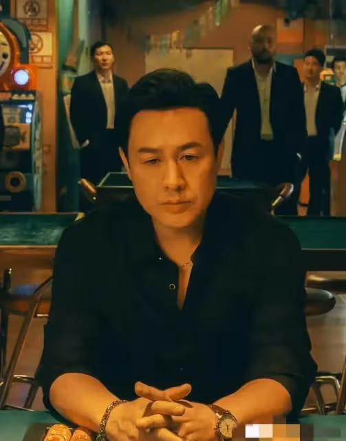 《狂飆》片酬曝光,張譯張頌文相差百倍,女演員暗諷張譯表里不一