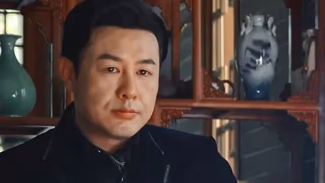 張頌文慘痛經歷被曝！因環保撿垃圾被劇組扔沙漠，張紀中被罵上熱搜