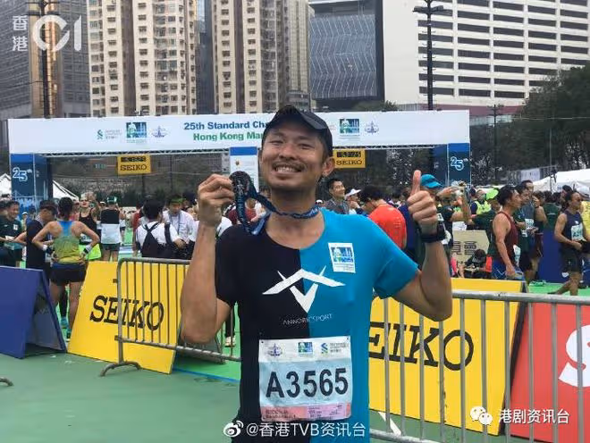 渣馬2023|周潤發1:03:58完成10K賽 蔡思貝時隔5年再跑半馬
