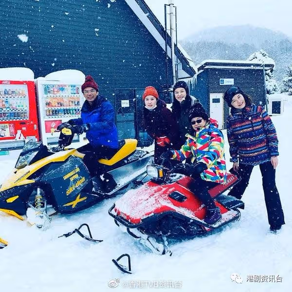 TVB當紅女星親妹成幸福人妻!大合照不見二姐怕搶新娘風頭?