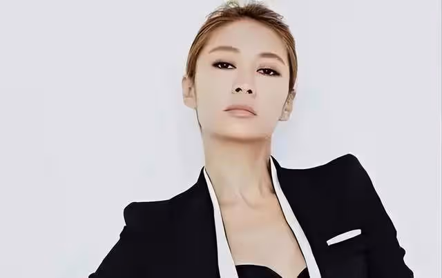 把小三送進精神病院?著名導演管虎的老婆梁靜,是有多狠