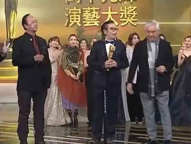 「豪哥」狄龍:張徹第二代弟子,與姜大衛決裂,一生只愛一個人