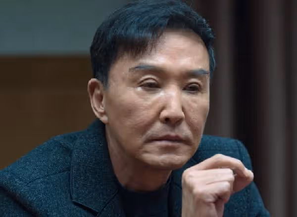 參演《甄嬛傳》走紅,如今素顏客串《狂飆》,戰菁一還是那麼美