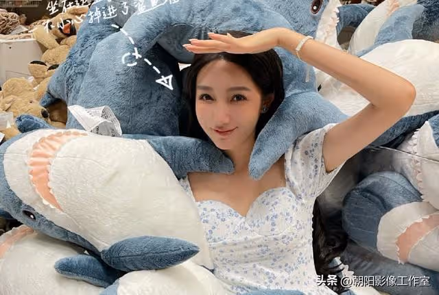 又一娛樂圈大瓜,網友爆料導演讓女演員陪睡,爆出聊天記錄和錄音