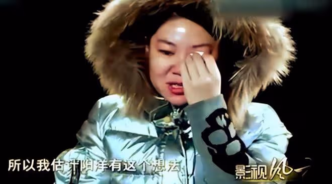 小瀋陽曬全家福為39歲妻子慶生,看著母女擁吻,甜喊老婆「大寶」