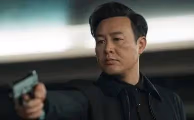 張頌文粉絲與張紀中導演扛上了,有網友擔心張頌文被捧殺