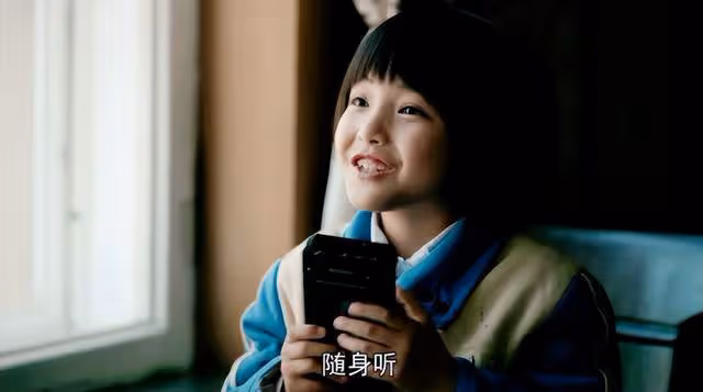 李小冉贊《日子》小雪花演得好,導演幾次請李洛伊沒請到,原因搞笑