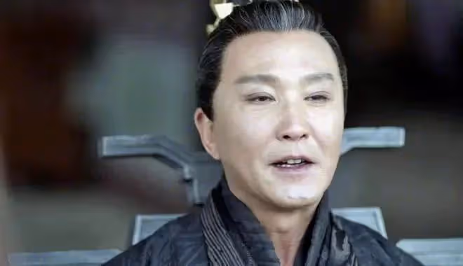 吳剛攜兒子和老婆進劇組!61歲「晚節不保」,名和利都挽救不了他