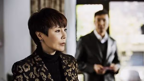 吳剛攜兒子和老婆進劇組!61歲「晚節不保」,名和利都挽救不了他