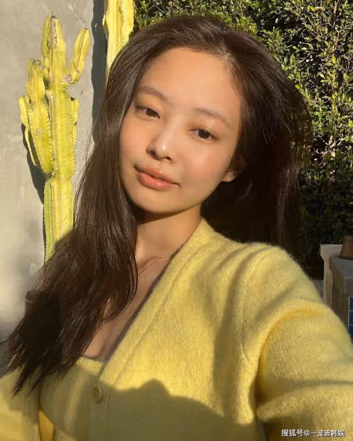 金珍妮香港演唱會划水 被指區別對待亞洲粉絲 脫離韓妝變普女？