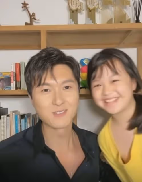 成功跨界!TVB實力女星奪網紅人氣獎,自曝做演員越來越不容易