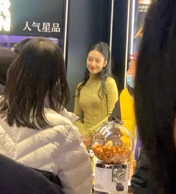 楊采鈺:粉絲鏡頭下落寞憔悴身材發福成大姐,找大30歲男友後悔了